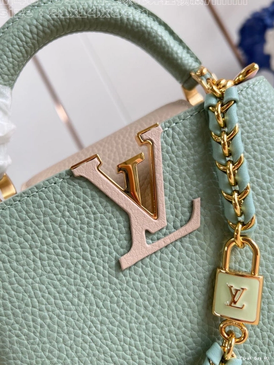First bags ru reviews LOUIS MINI-21*14*8CM VUITTON CAPUCINES 0713